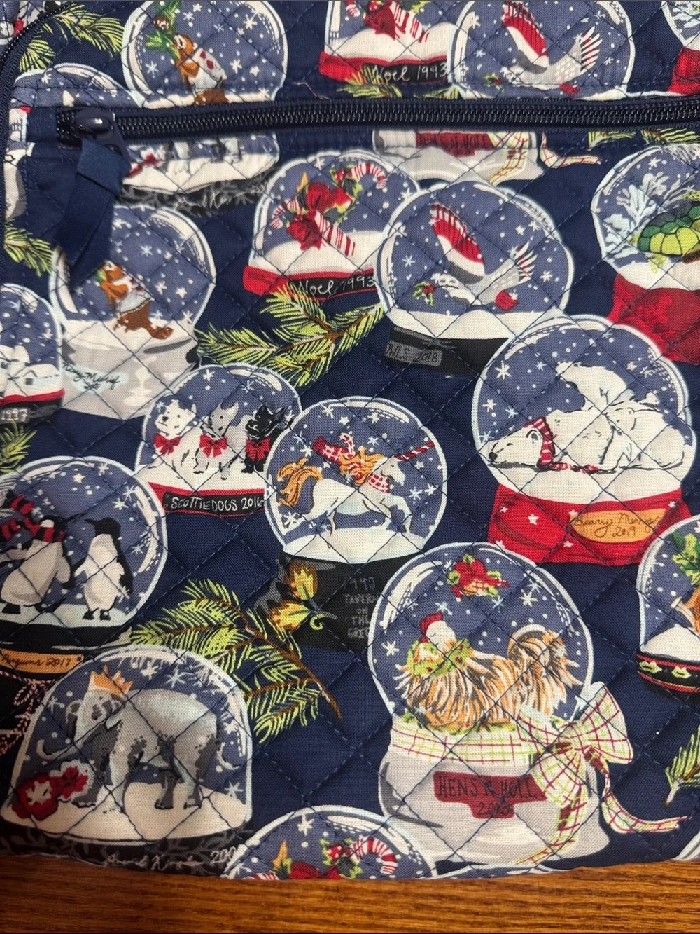 Vera Bradley Campus backpack Quilted Snow Globe motif Print - Picture 2 of 11